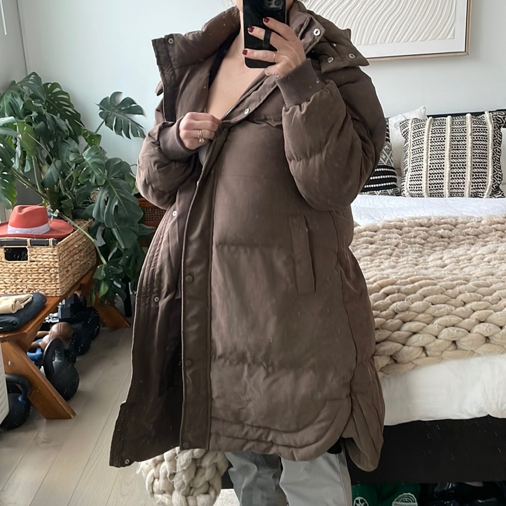 Misguided Maternity Puffer Size 0